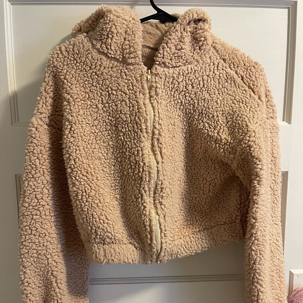 Cropped Fluffy Zip Up Hoodie🧸